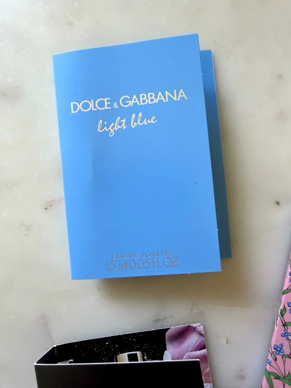 Dolce & Gabbana, Gucci, Kilian Light Blue, Devotion, Flora Beauty Set - Picture 6 of 11
